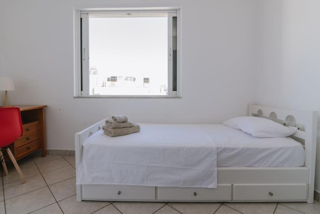 Sunny Apartment For Couples & Friends In Centre Heraklion Exteriör bild