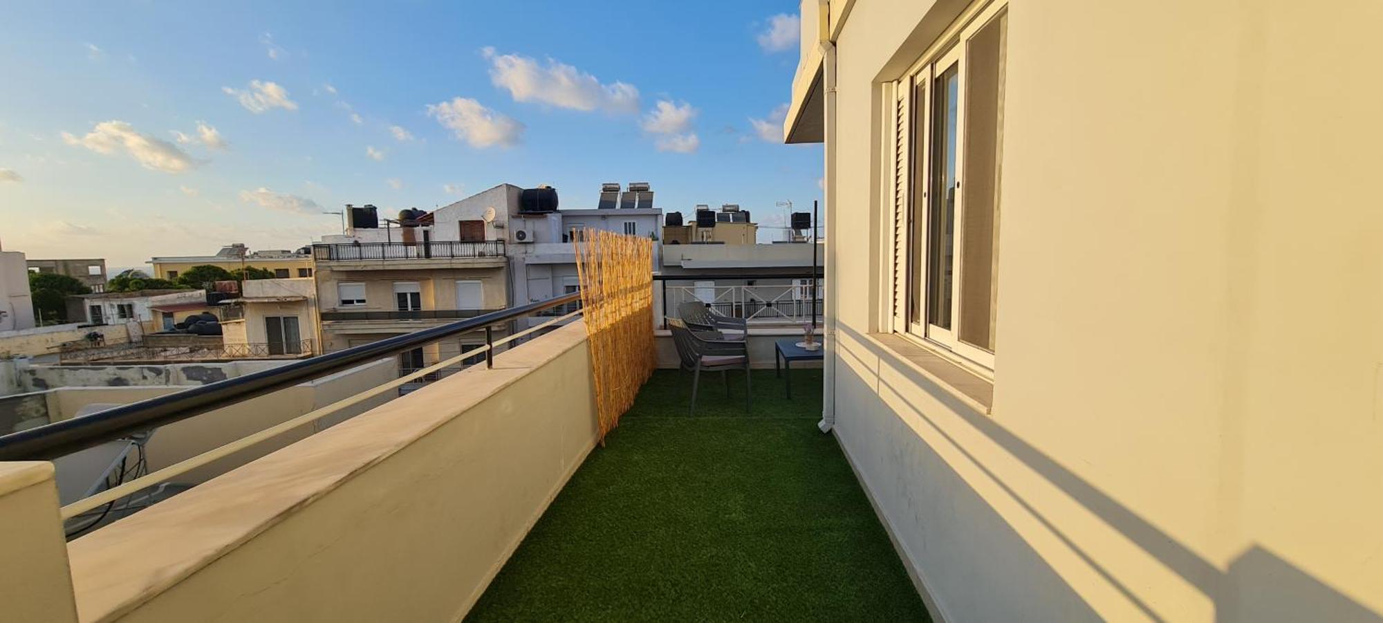 Sunny Apartment For Couples & Friends In Centre Heraklion Exteriör bild