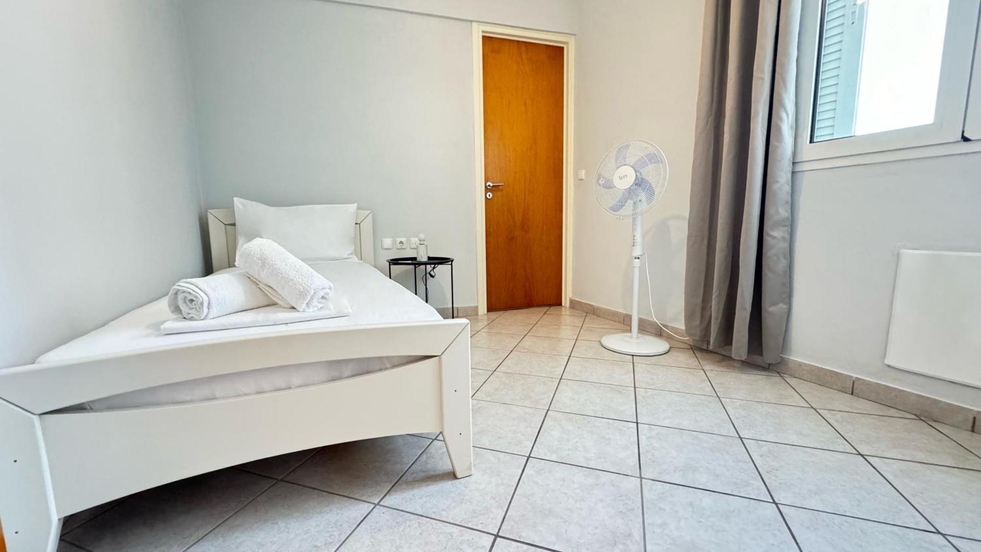 Sunny Apartment For Couples & Friends In Centre Heraklion Exteriör bild